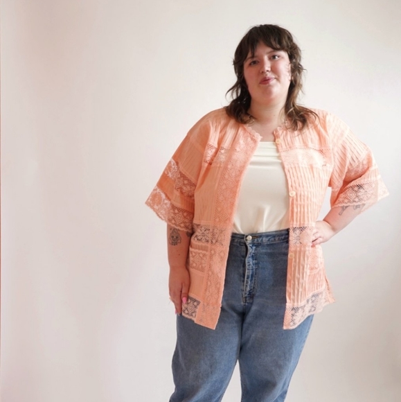 Tops - 🍑Peach Lace Topper